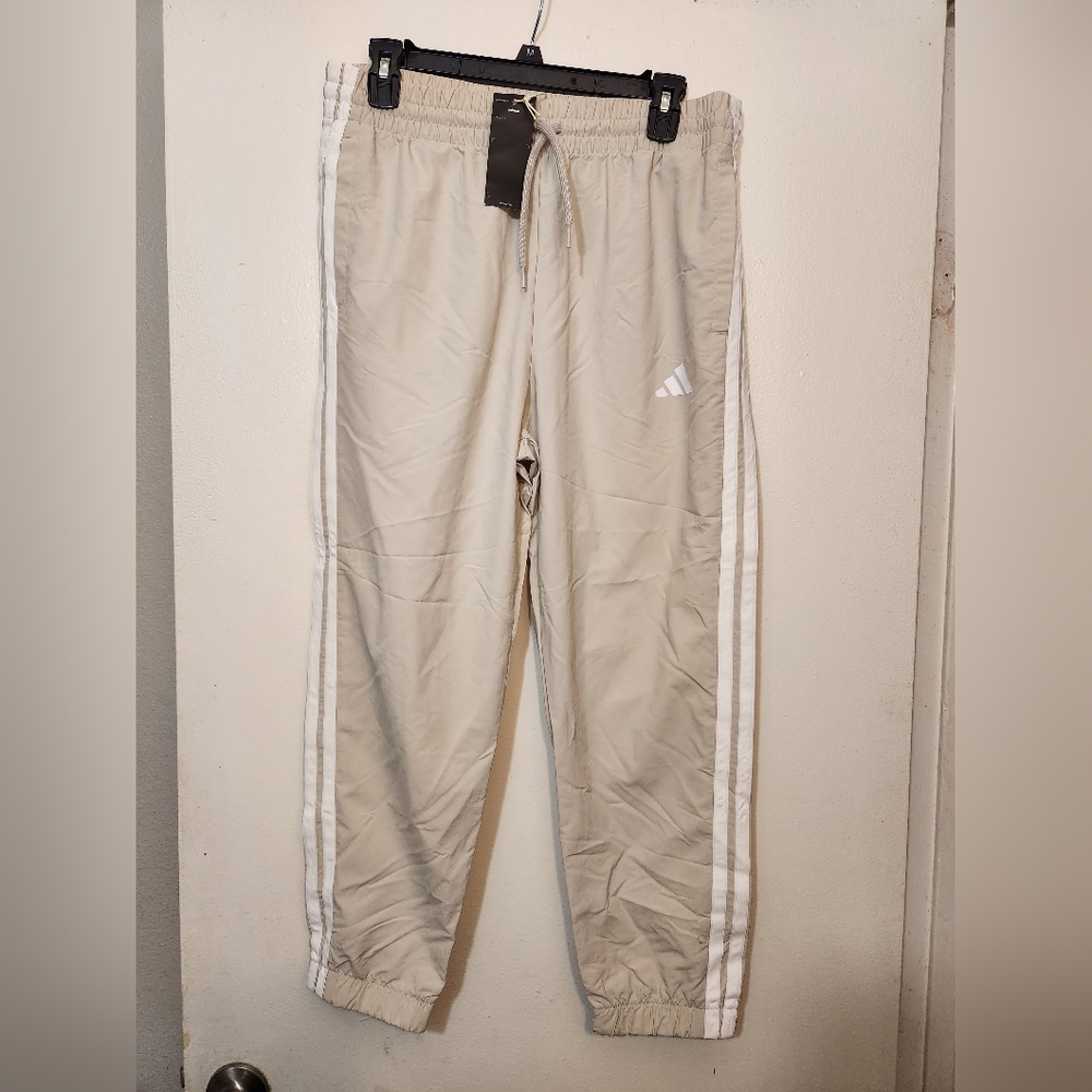 Womens adidas essential 3 stripes woven 7/8 sportswear pants -M